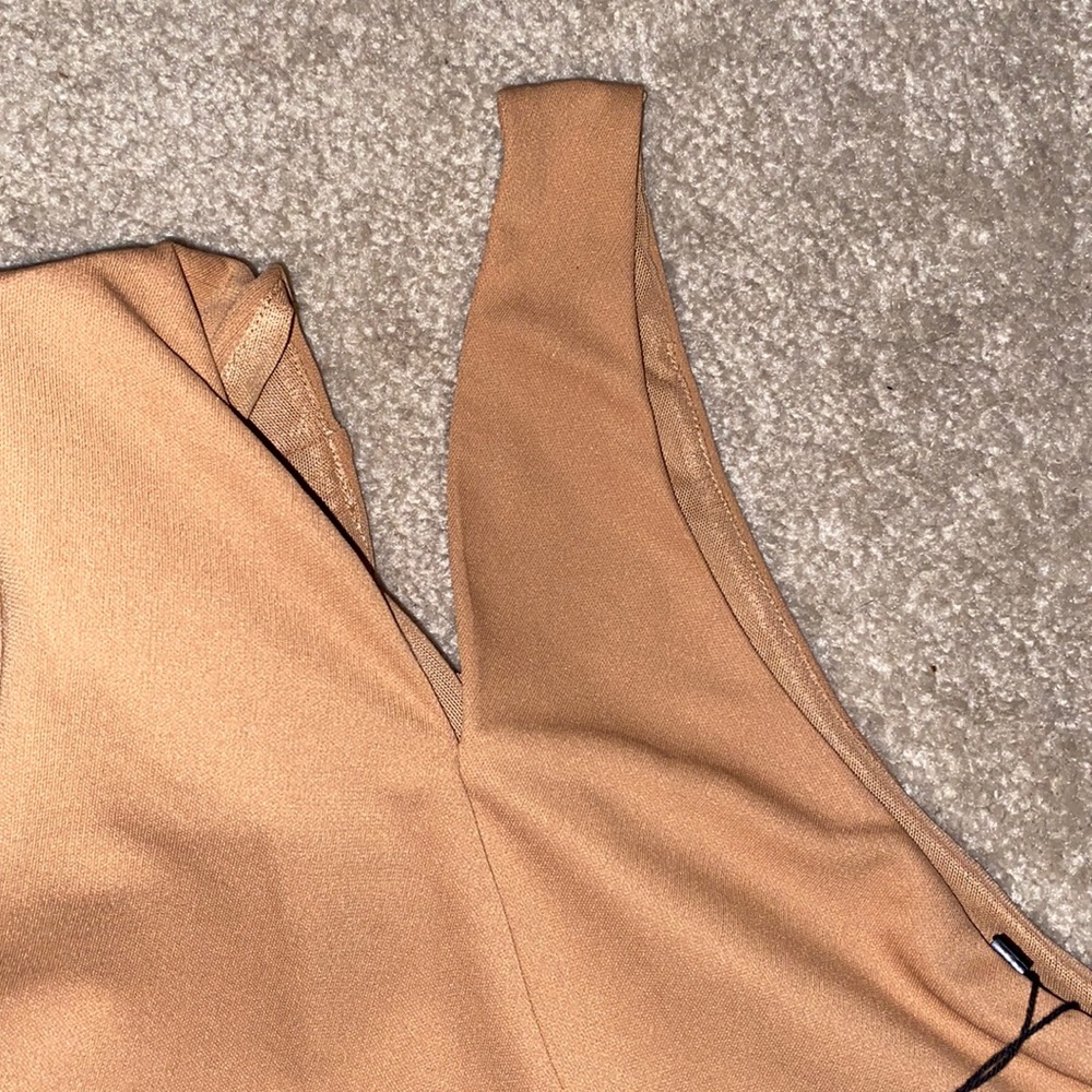 Revolve Dress - image 4